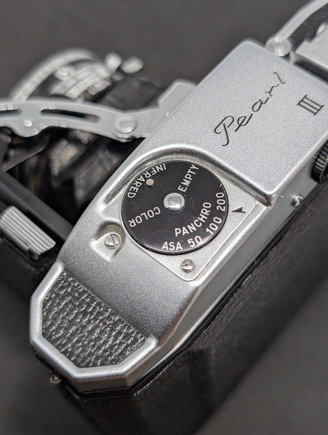 【完動品・美品】 KONICA 小西六 Pearl Ⅲ 蛇腹 中判フィルムカメラ