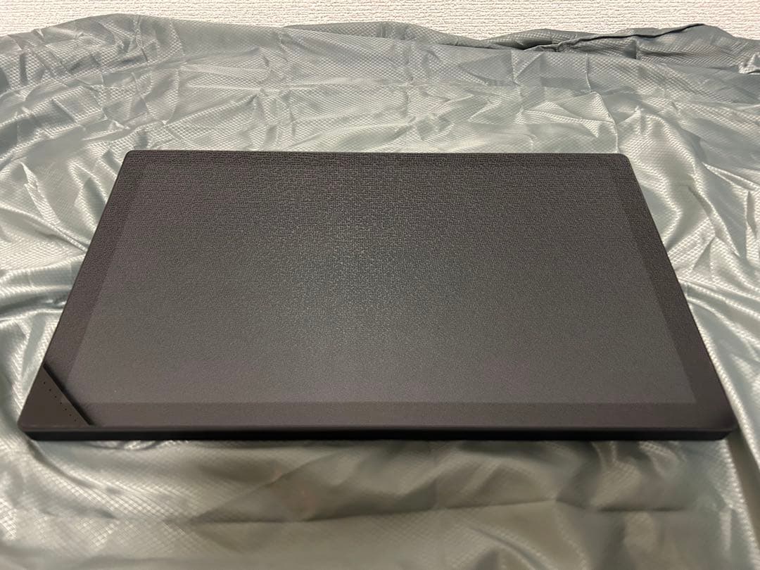 Wacom Cintiq Pro 17 ワコム 液タブ 液晶タブレット