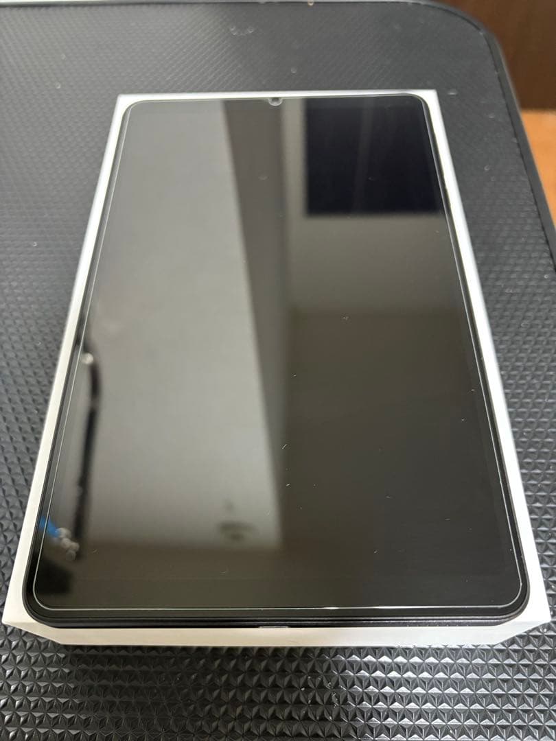 中古◇HEADWOLF Androidタブレット8.4インチ FPad3