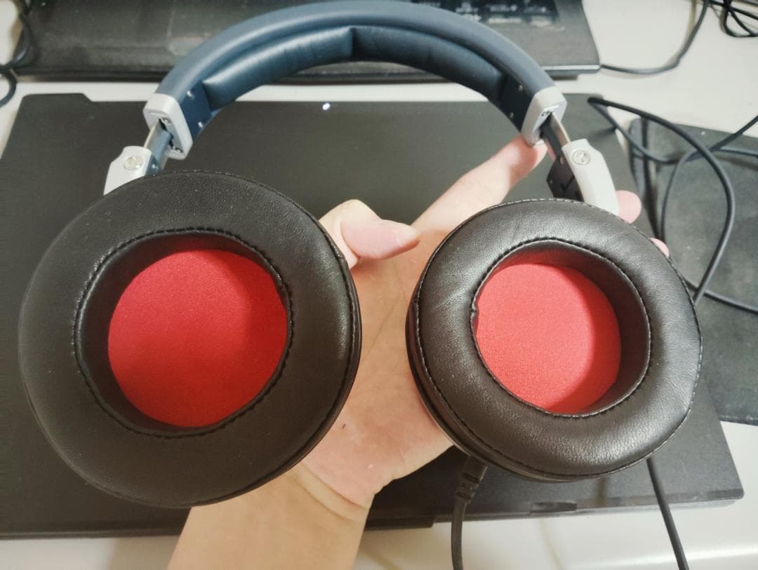 ヘッドホン Sennheiser HD630VB