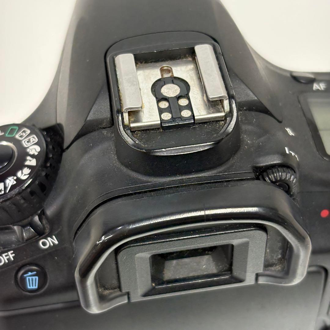 ジャンク❗️ Canon キヤノン　EOS60D カメラ本体　DS126281