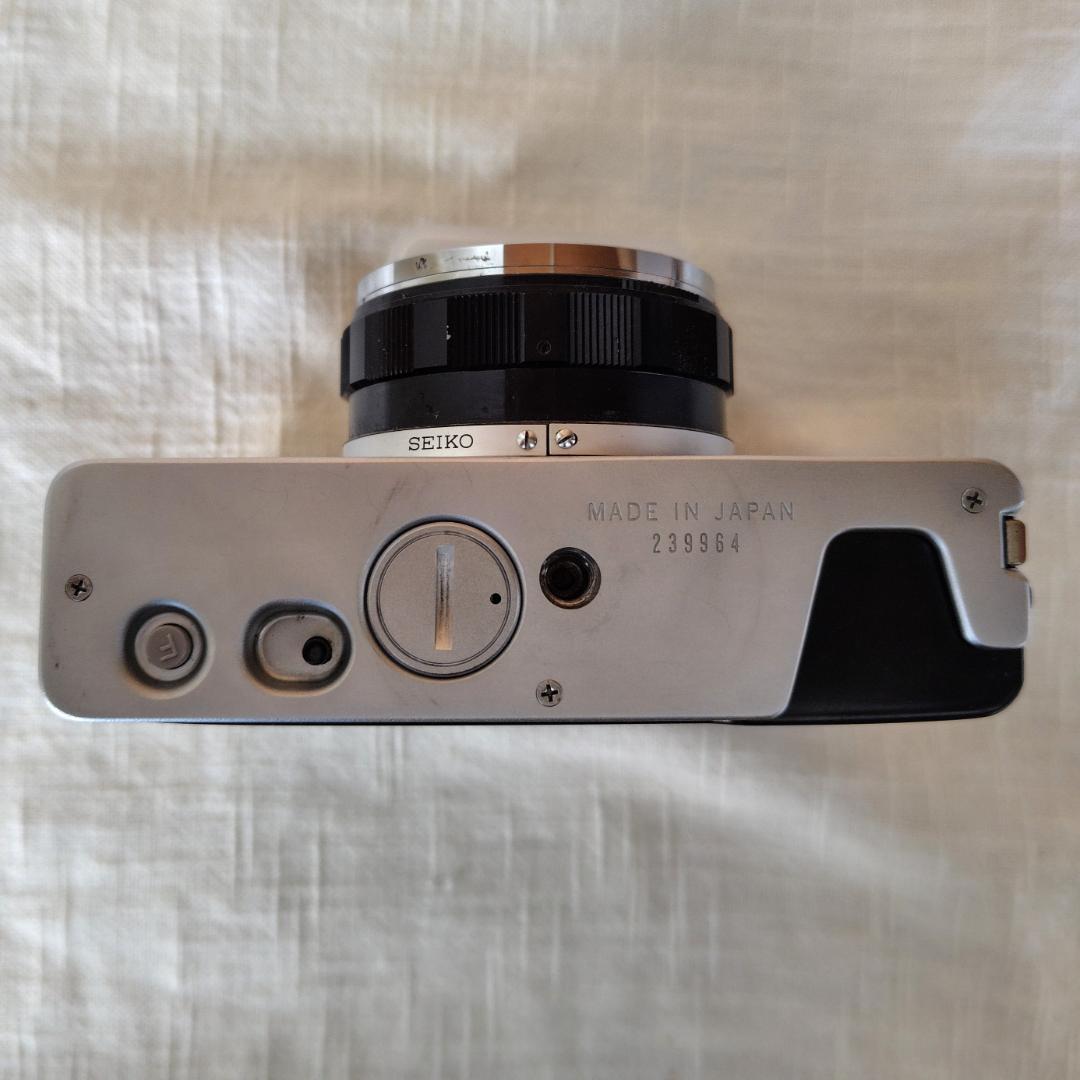 OLYMPUS コンパクトカメラ 35DC 40mmF1.7、専用ケース付き