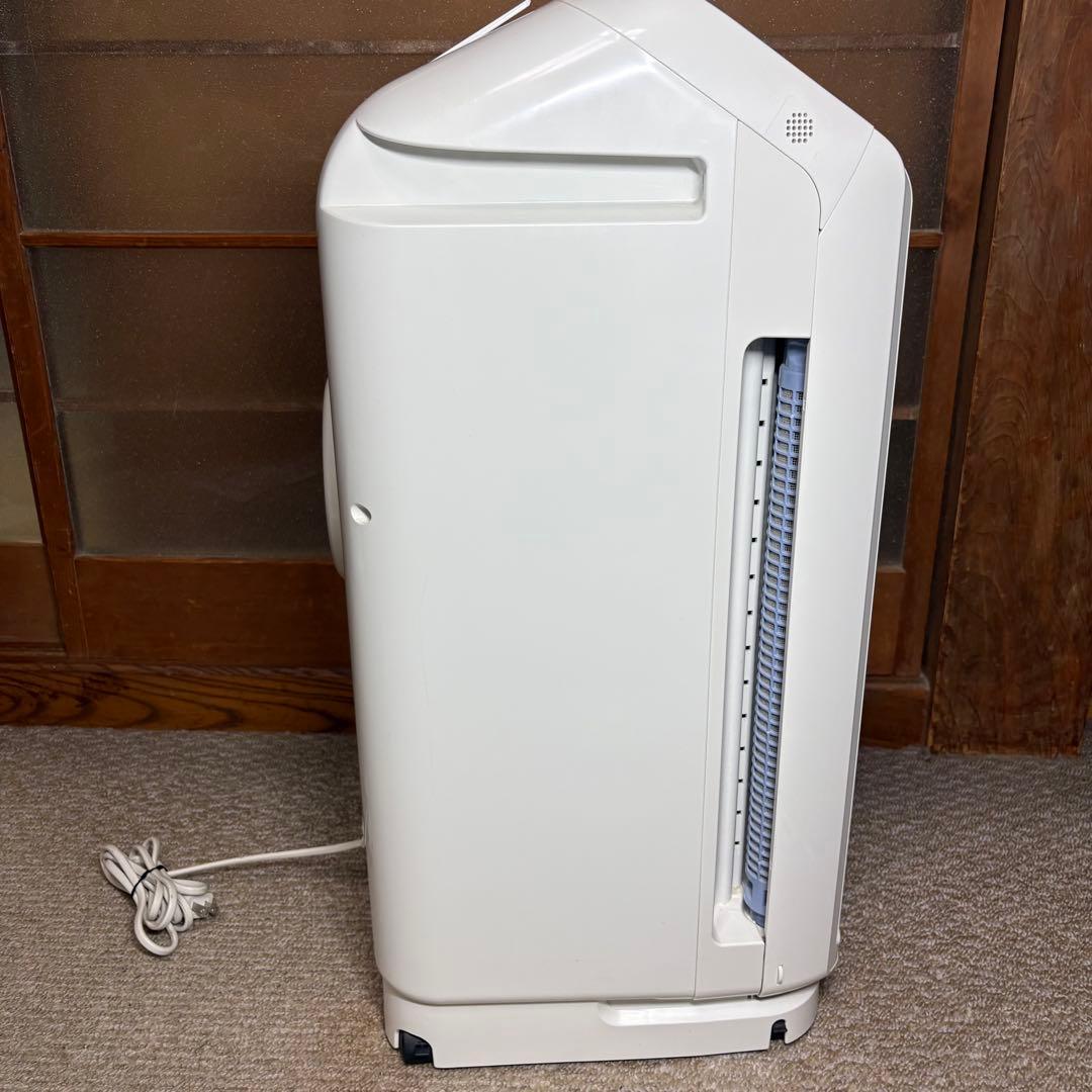 【美品】ダイキン 除湿❗加湿❗空気清浄機 クリアフォースZ MCZ70U-W