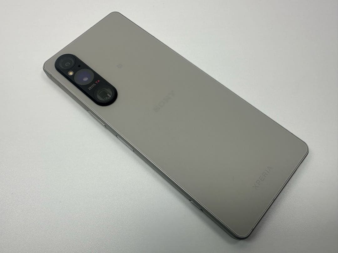SONY Xperia 1 V SoftBank A301SO シルバー
