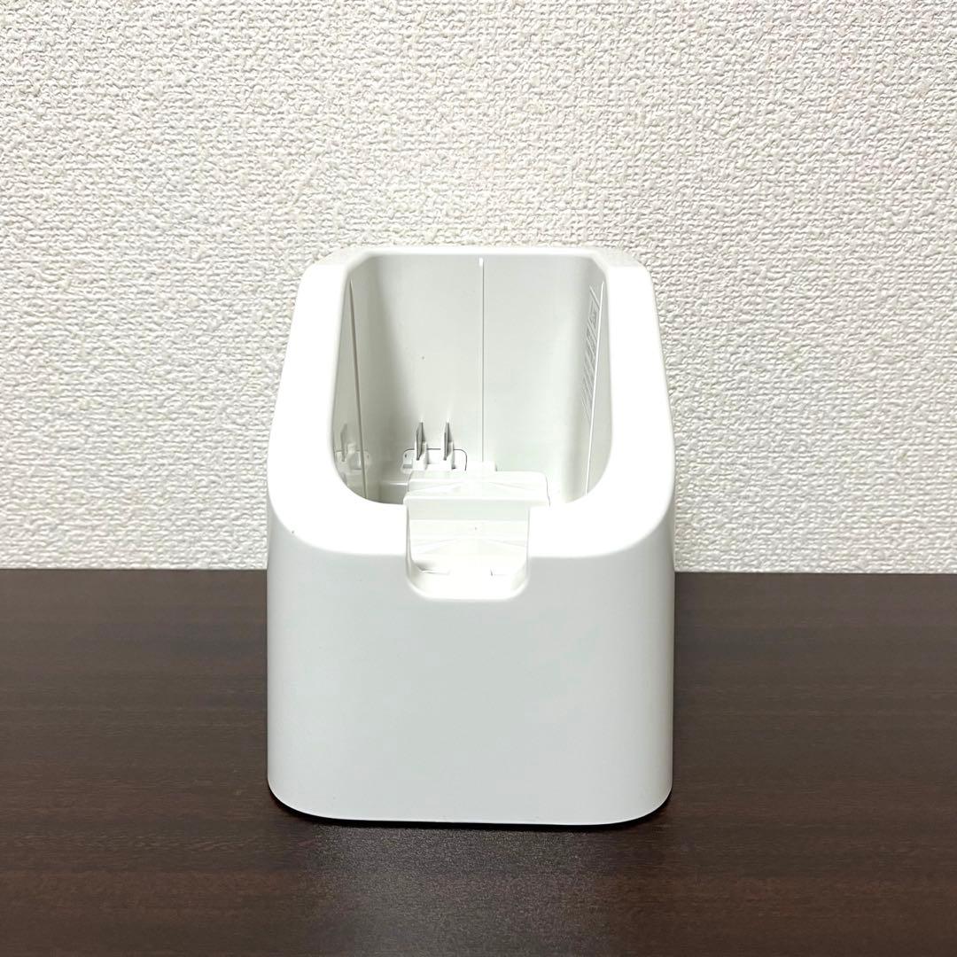 極美品 アイリスオーヤマ ハンディリンサークリーナー RNS-B200D-HW