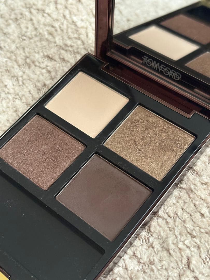 TOM FORD トムフォード　アイカラークォード　29ノワールフュメ