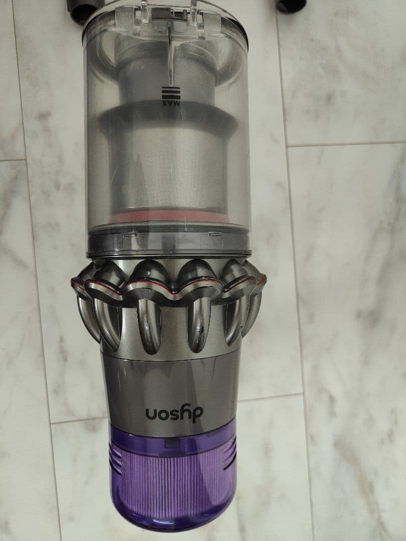 Dyson V11 スティッククリーナー本体 ジャンク品 掃除機 ダイソン