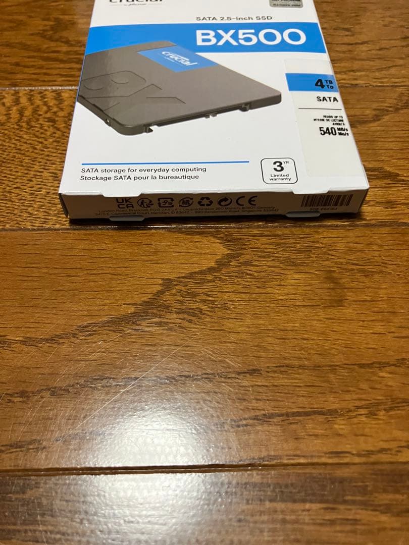 Crucial BX500 SATA 2.5インチ SSD 未開封　4tb 1個
