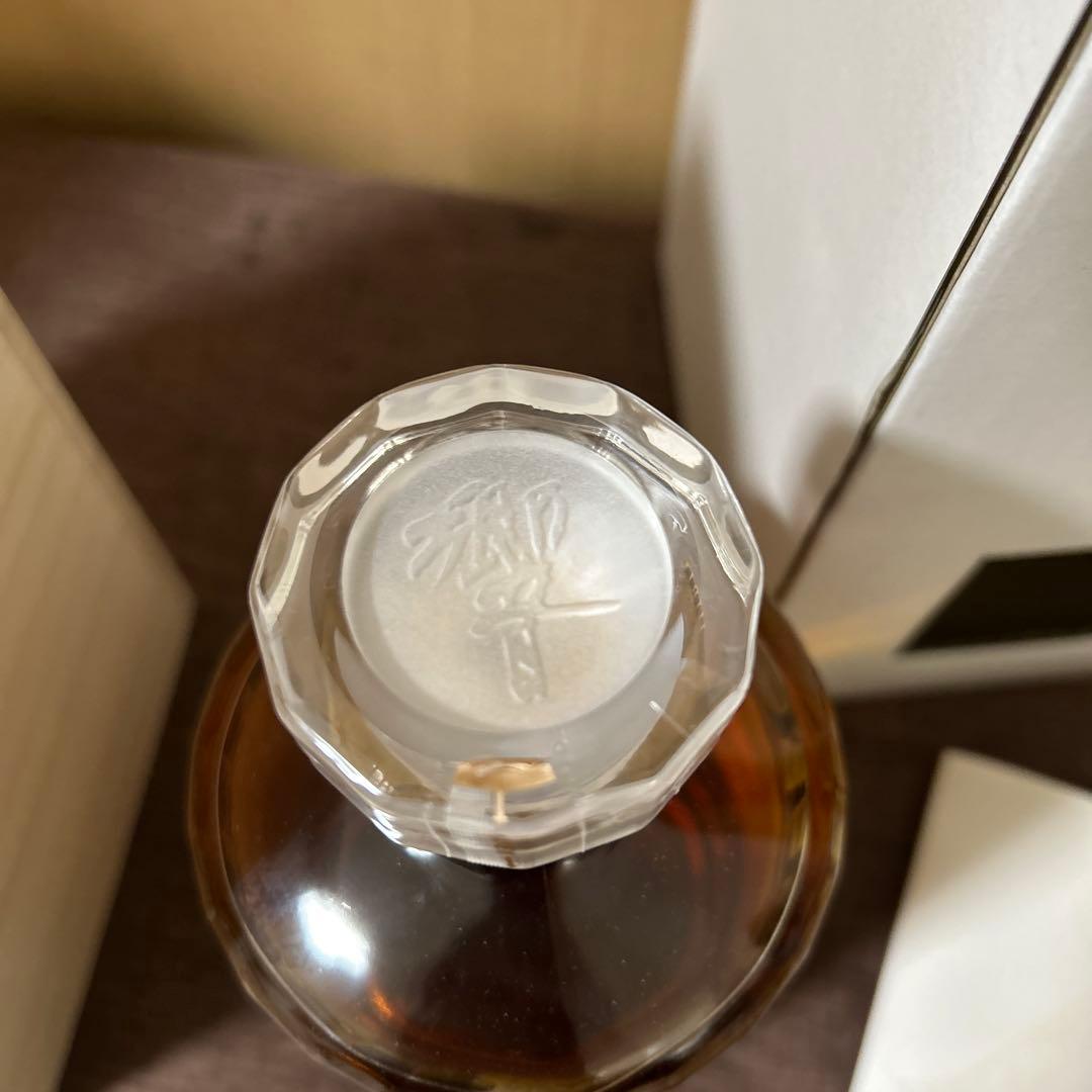 サントリーウイスキー100周年記念　響　700ml