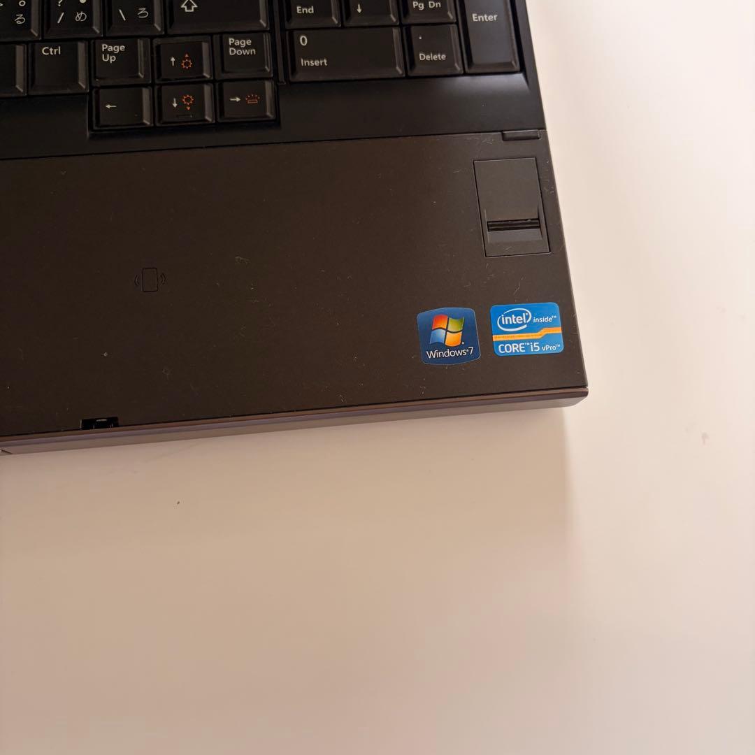 DELL ノートパソコン / SSD256GB / メモリ8GB