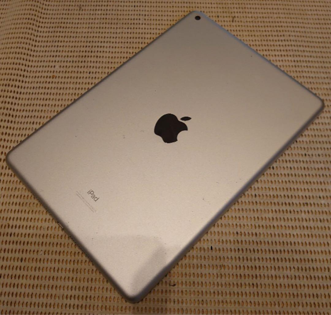 動作品iPad第9世代(A2602)本体64GB送料込ジャンク品MQTX1