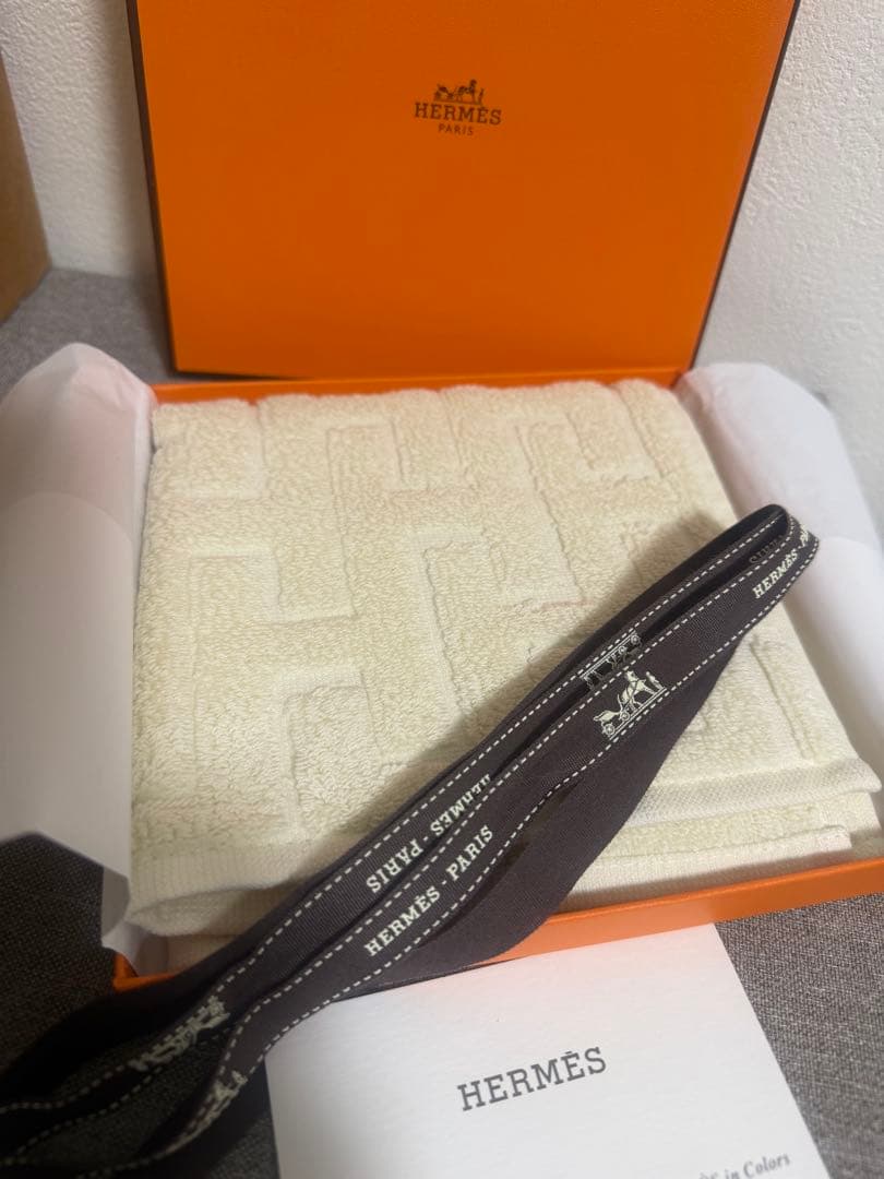 【新品未使用】HERMES エルメス カレタオル ステアーズ ハンドタオル