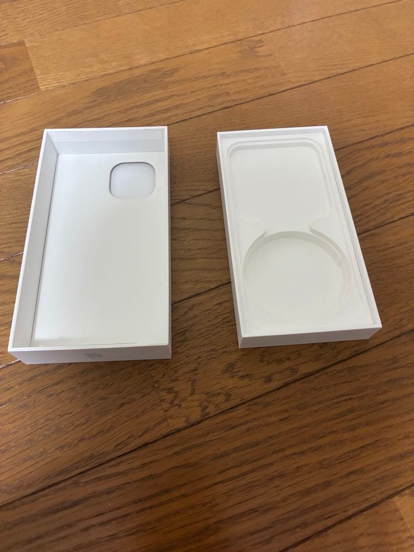 iPhone15 ブルー　SIMフリー　128G