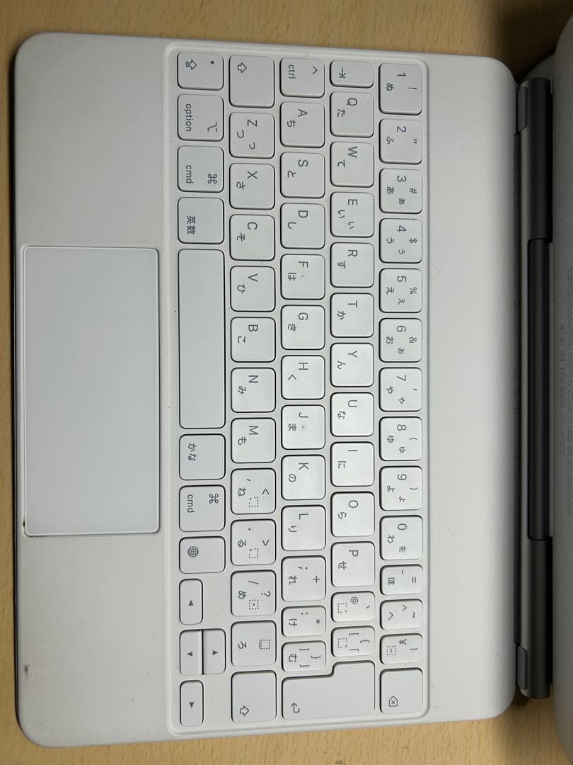 Apple iPad Magic Keyboard 本体
