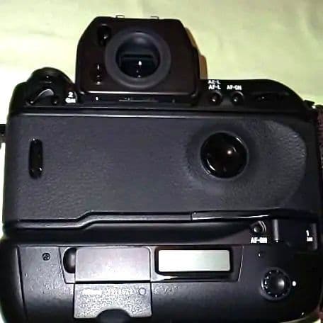 ニコン F5