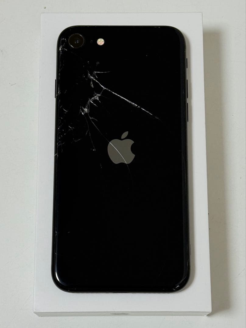 Apple iPhone SE 3 128GB SIMフリー