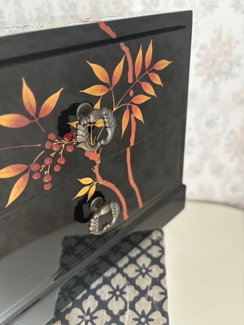 アンティーク！新品箱入り！会津塗り　引き出しチェスト　工芸品　南天模様