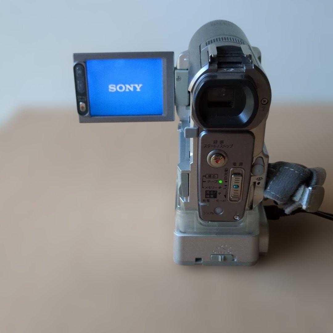 SONY miniDV テープ ビデオカメラ DCR-PC350　本体と付属品