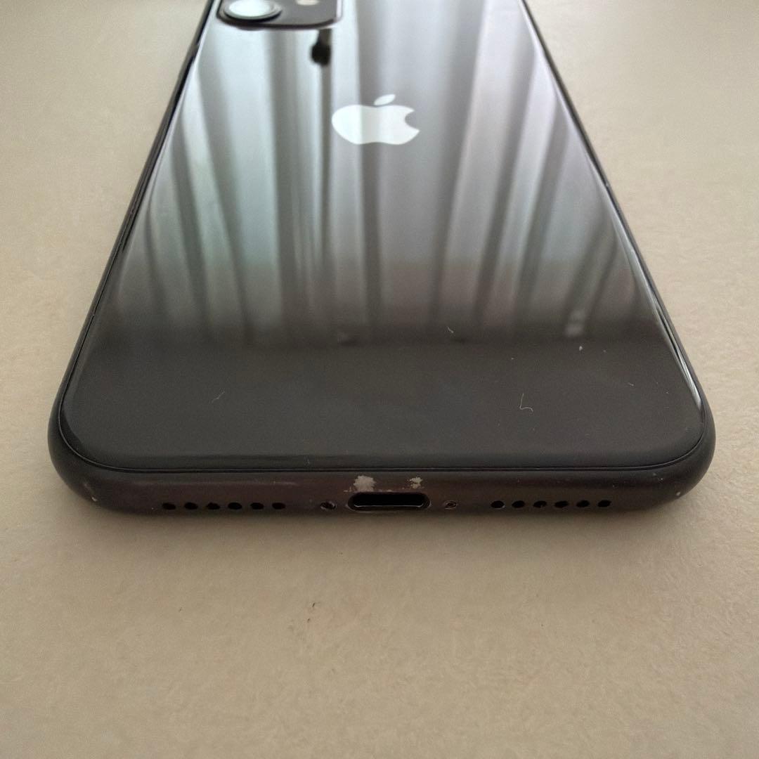 iPhone11 128GB ブラック 本体 中古 ケース 付き