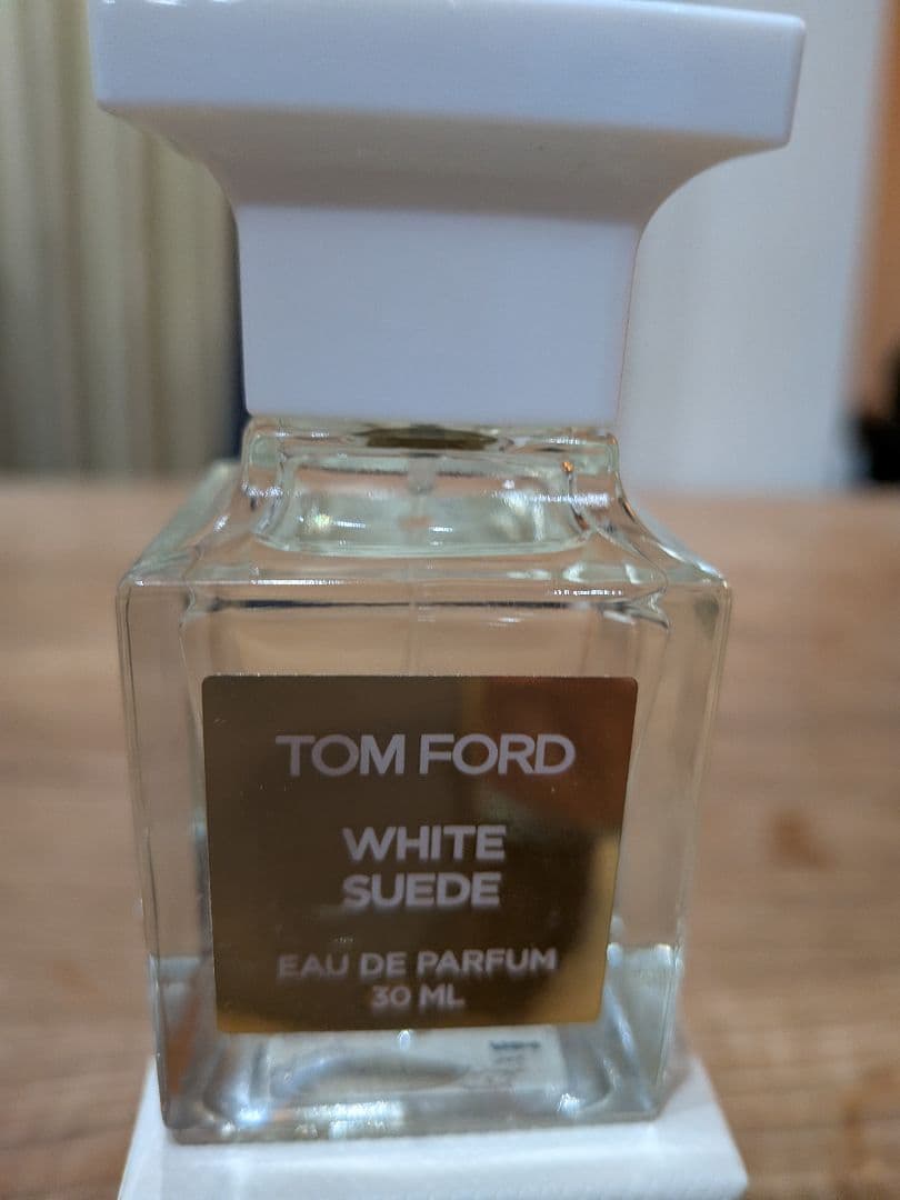 TOM FORDトムフォードWHITE SUEDE 30 ML　ホワイトスエード