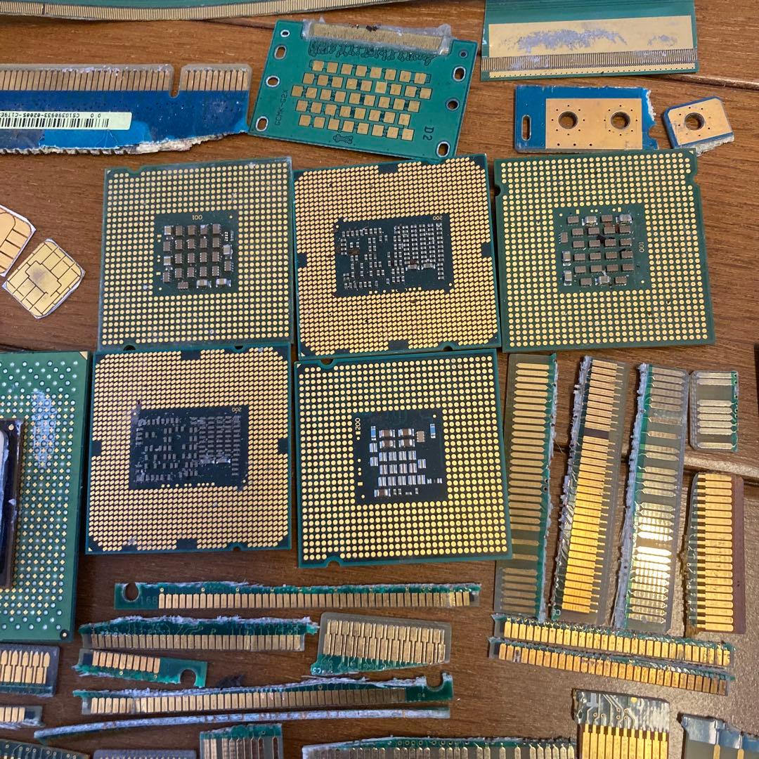 都市鉱山　金メッキPC133メモリとCPUのセット　ジャンク