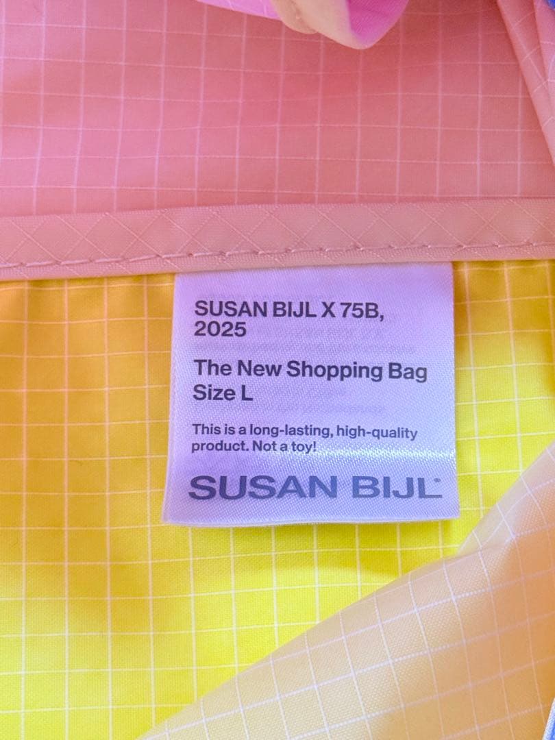 スーザンベル　SUSAN BIJL Lサイズ