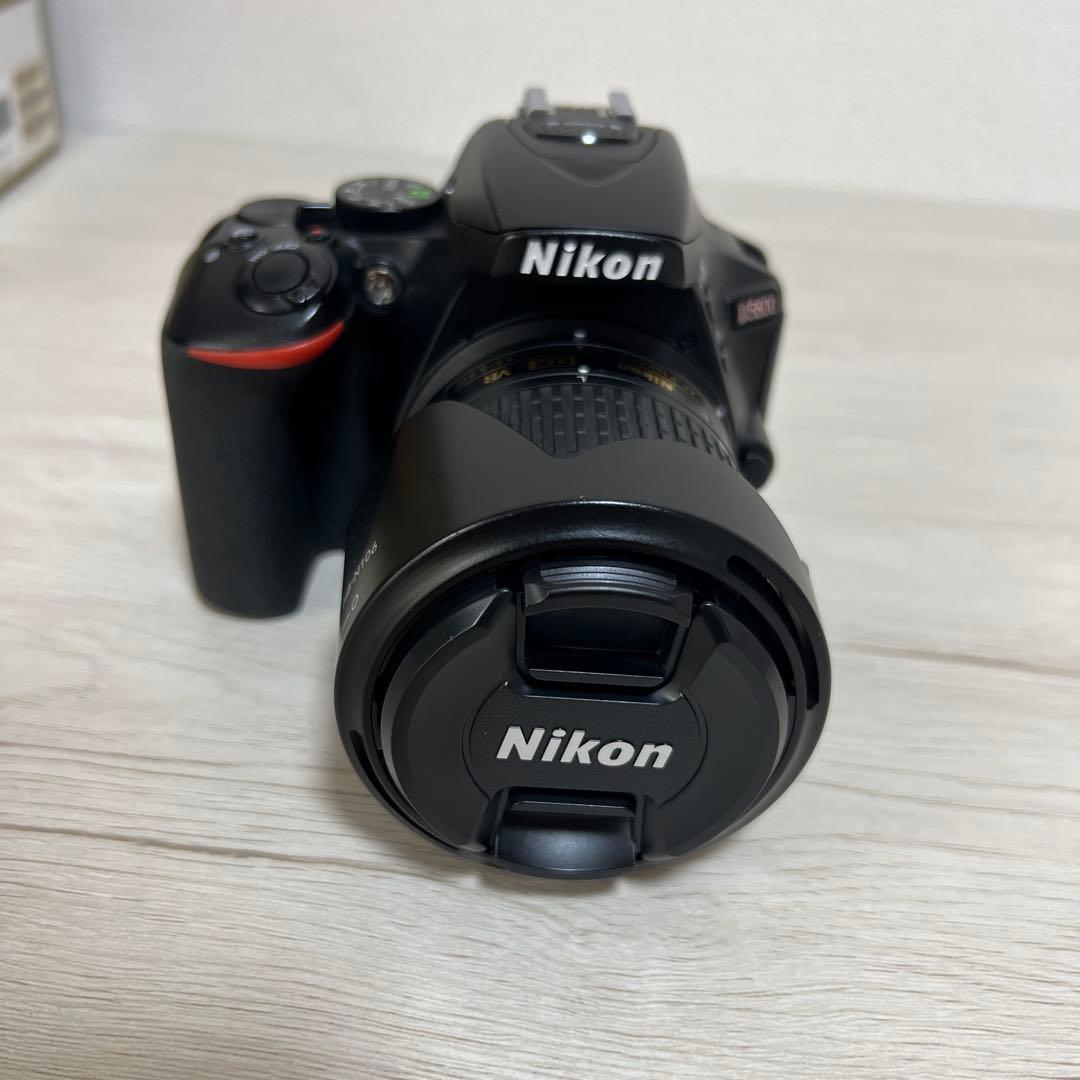 Nikon d5600 レンズキット 一眼レフ カメラ