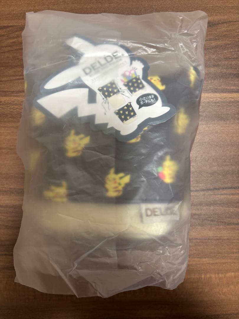 DELD ピカチュウ柄 ペンケース未使用