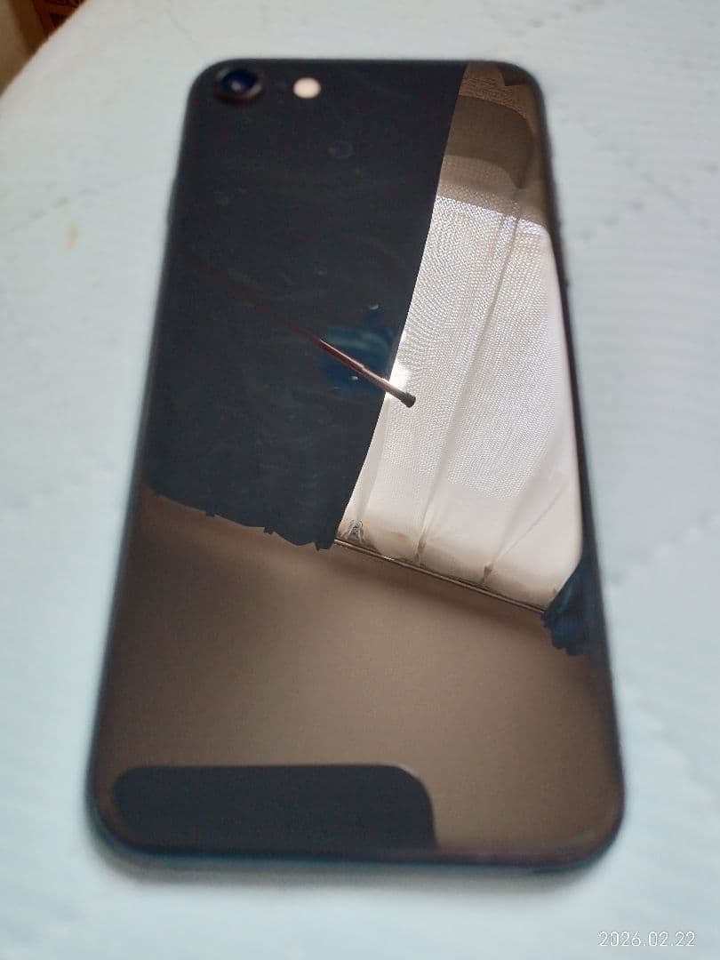 【美品】Apple iPhoneSE2 64GB
