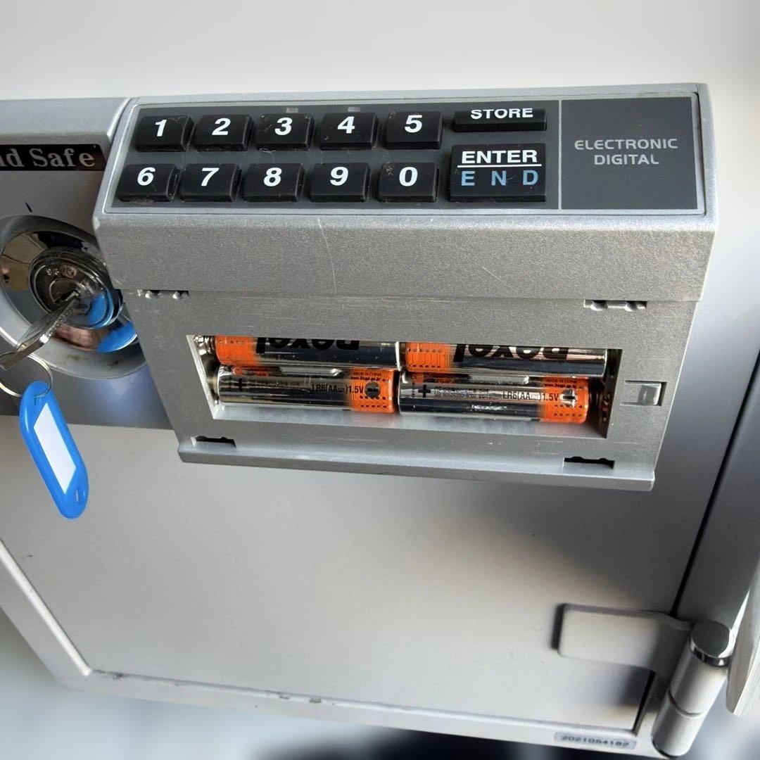 ダイヤセーフ MEK50-7 耐火金庫　ダブルロック　鍵付き【A-274】