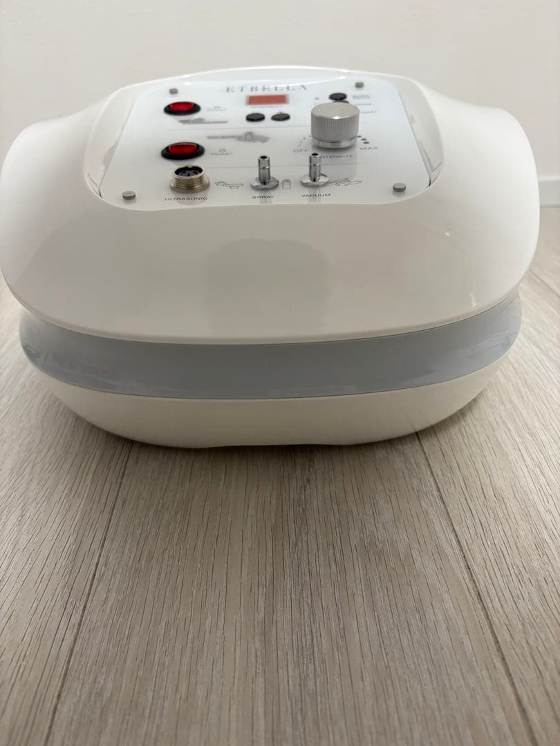 本日限定お値引き‼️業務用美顔器 3機能　セブンビューティー毛穴洗浄タルミ引き締め