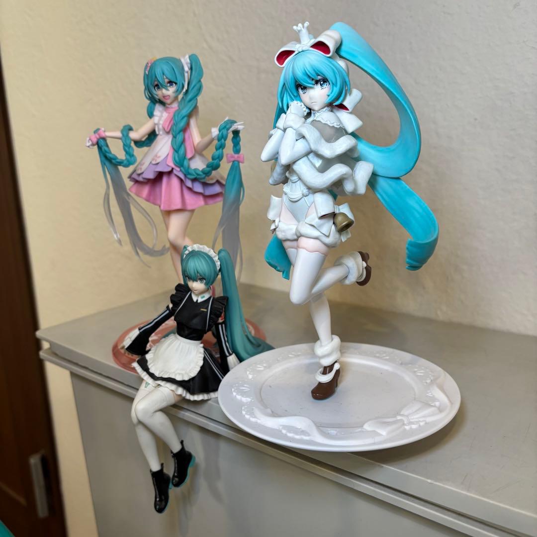 初音ミク フィギュア7体セット 箱つき 人形