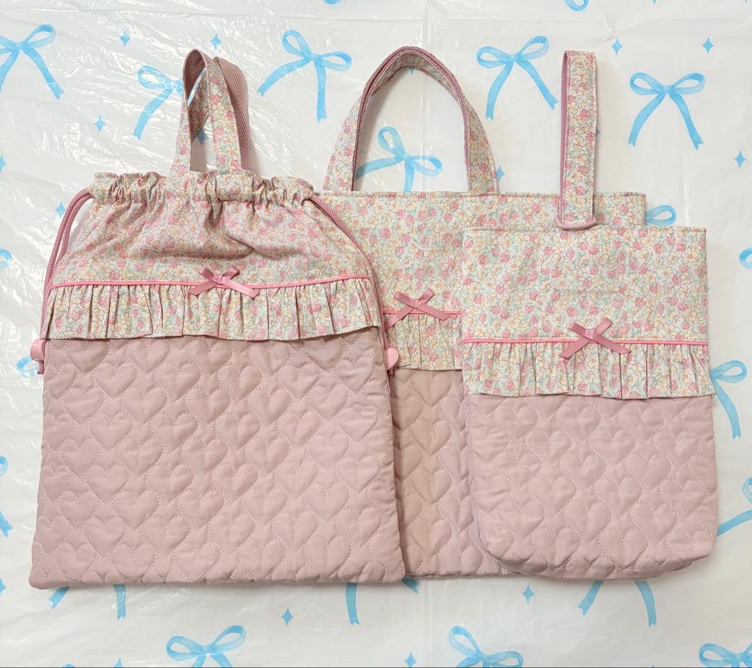 リバティ　アシュテッド×ハートキルトレッスンバッグ上履き入れ体操服袋ハンドメイド