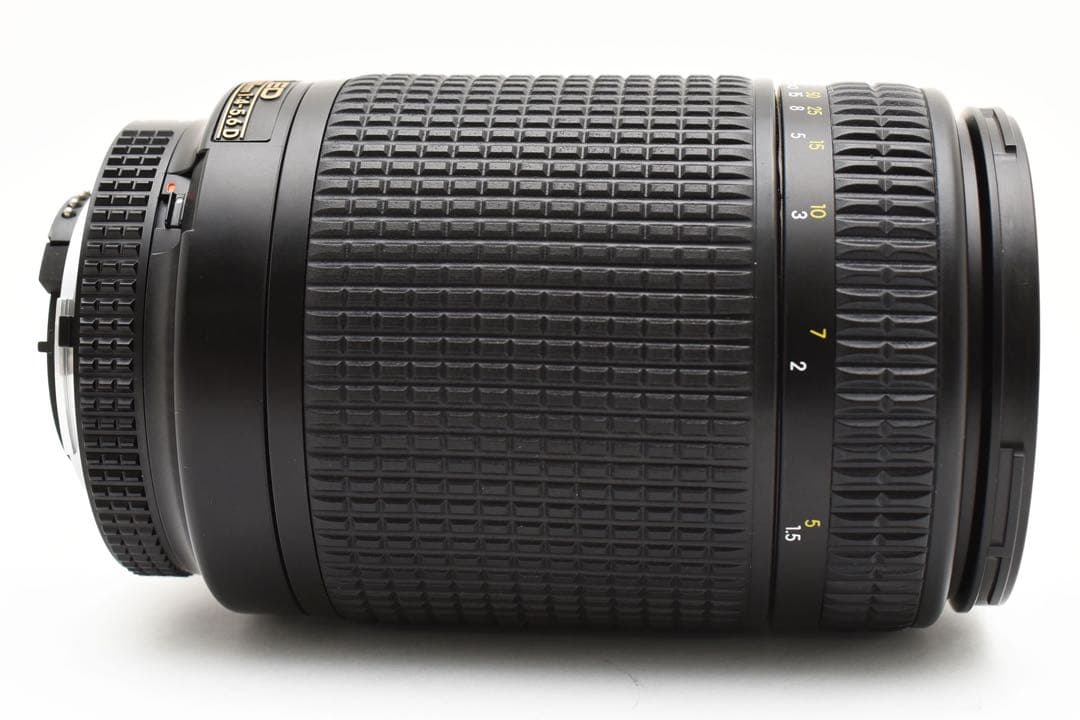 極美品　Nikon ED AF-NIKKOR 70-300mm 4-5.6 D