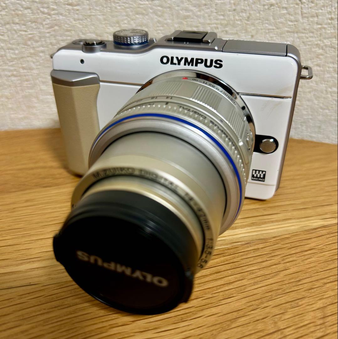 オリンパス ミラーレス一眼カメラ PEN E-PL1 OLYMPUS