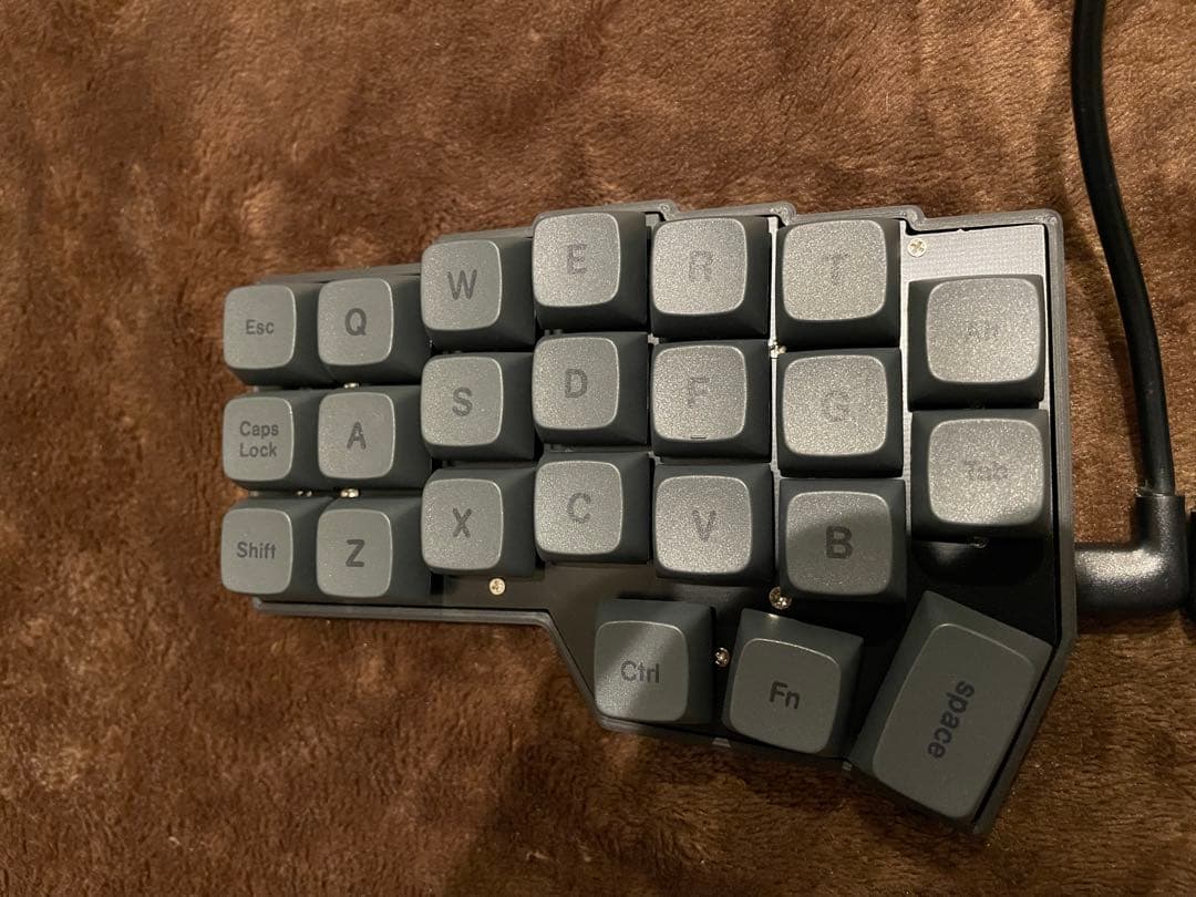 静電容量無接点　分割　キーボード　Cone