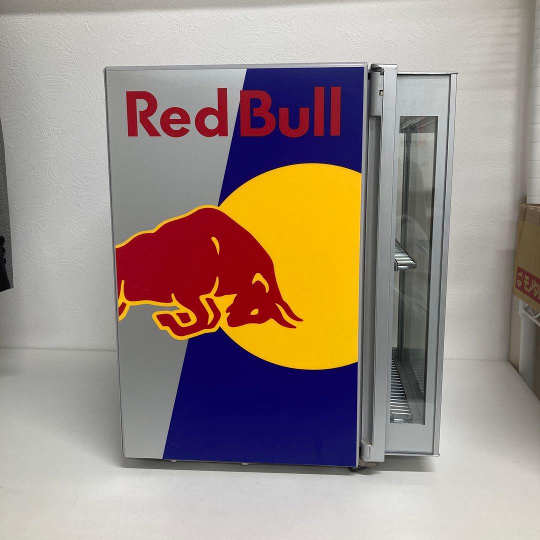 Red Bull コンパクト冷蔵庫 LED照明付き