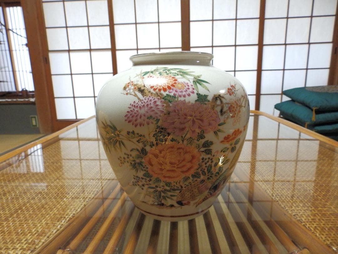 九谷焼の花柄壺 車輪付き台座 昭和アンティーク