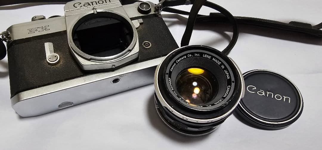 Canon FX フィルムカメラ レンズ付き(ジャンク品)　観賞用