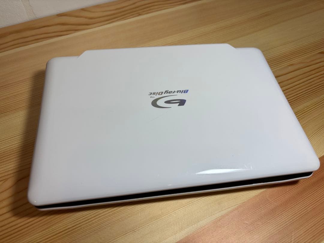 ポータブルBD AVOX APBD-1030HW ホワイト
