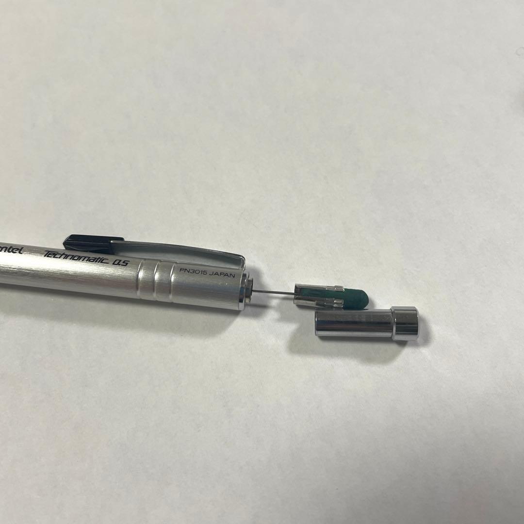 ぺんてる テクノマティック 0.5mm