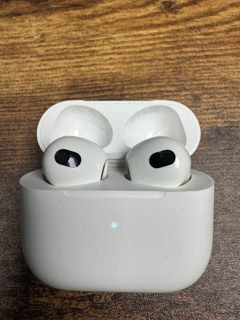 AirPods 第3世代 左耳のみ使用可 右耳不良 ケース付