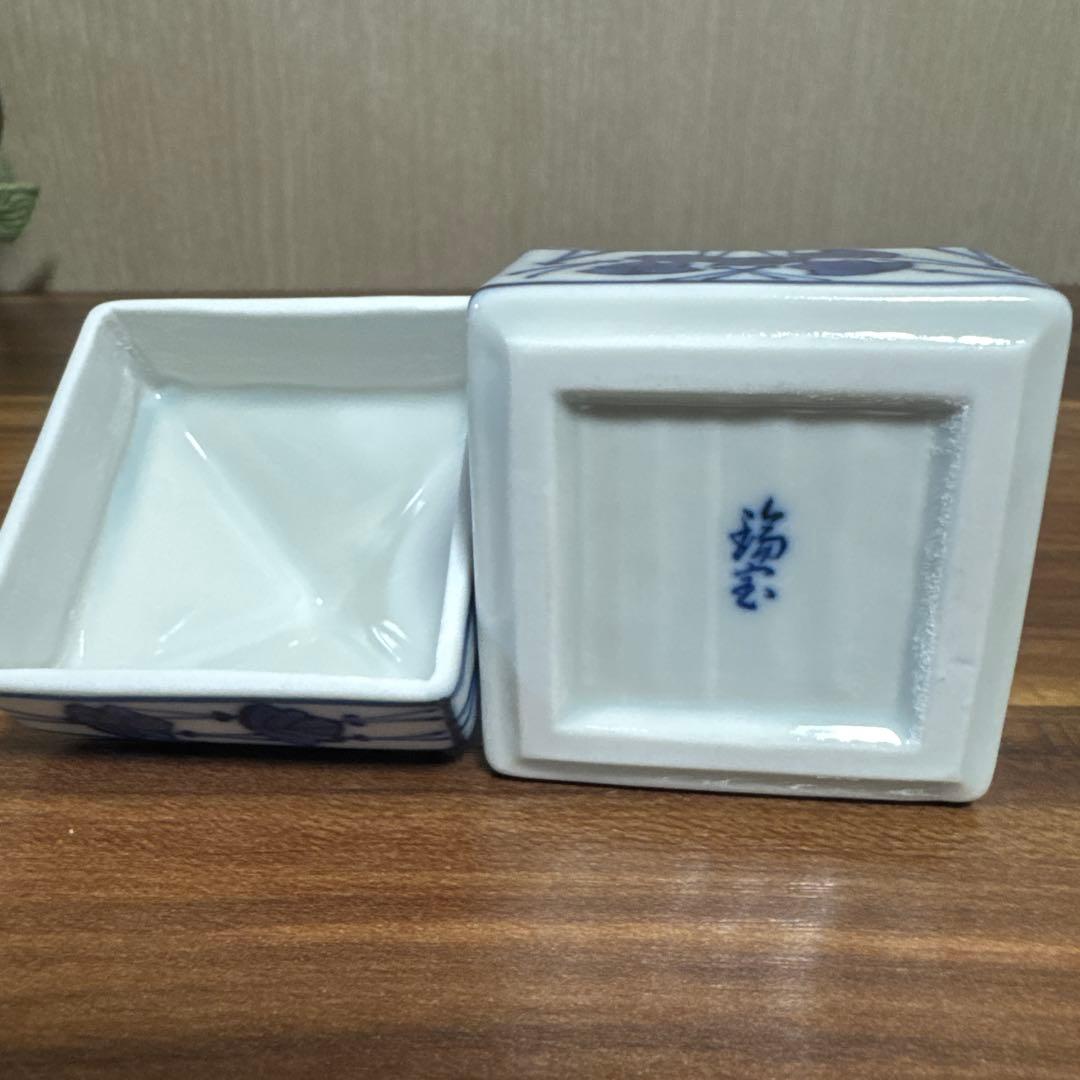 【未使用・箱付き】瑞宝 染付香合 辻堂 香合