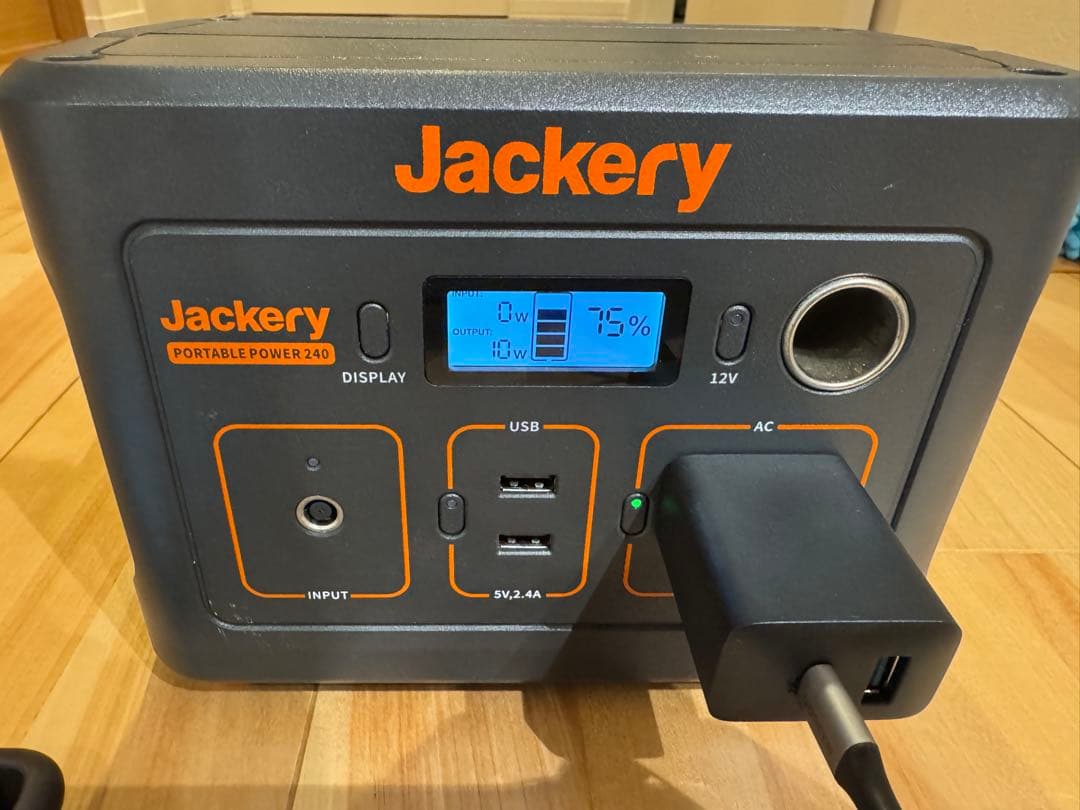 Jackery Portable Power 240 ポータブル電源