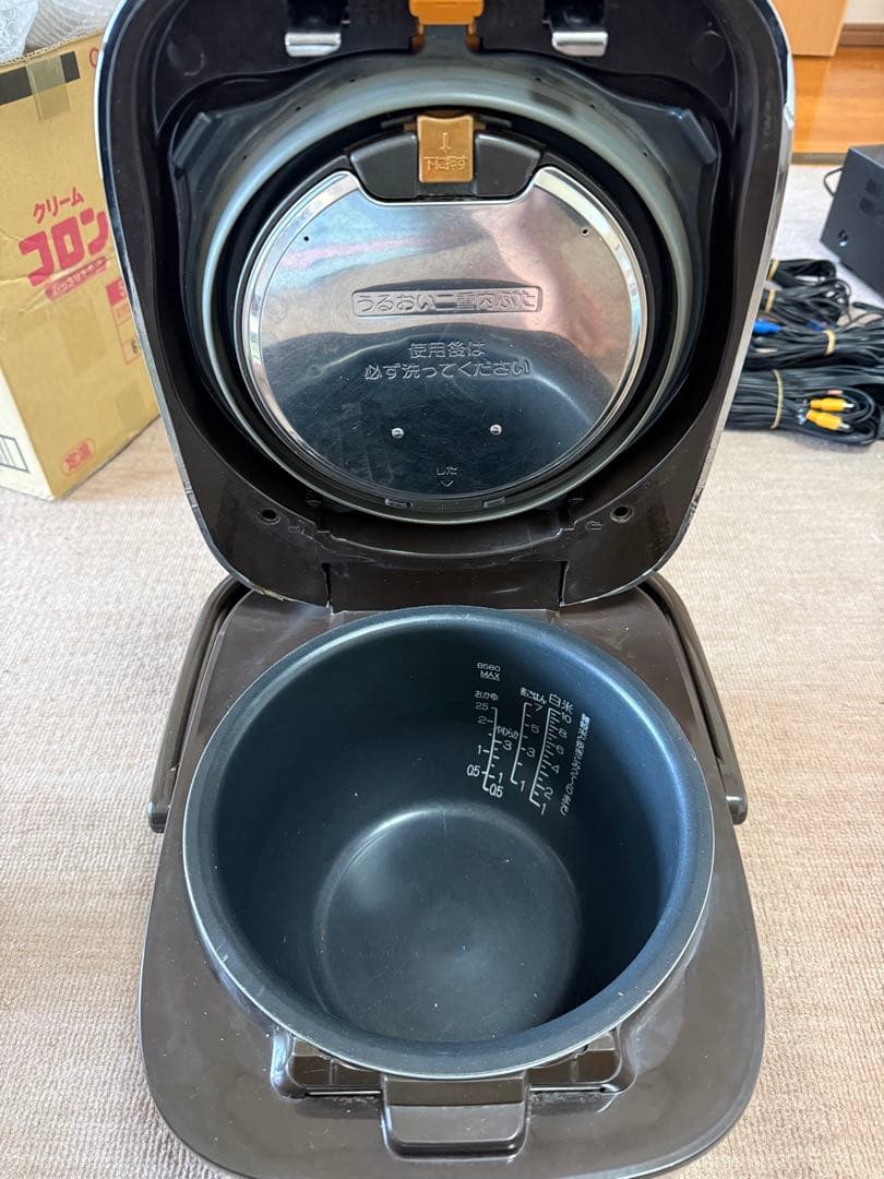 Zojirushi IH炊飯器 NP-YA18