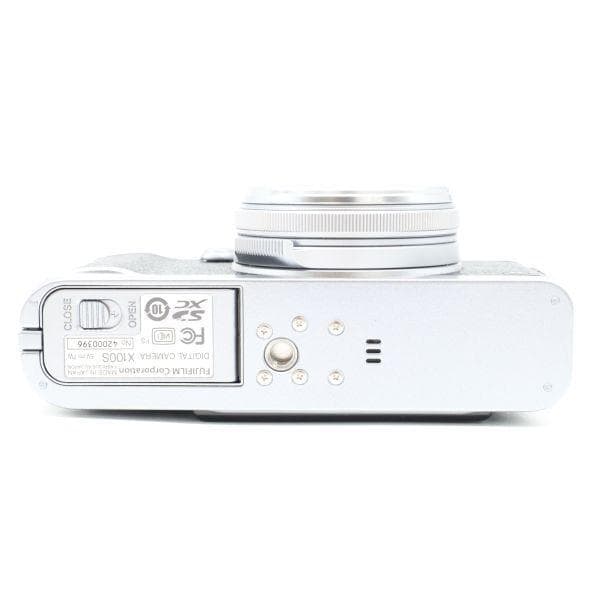 ショット数700台！元箱付き！■ほぼ新品■FUJIFILM X100S