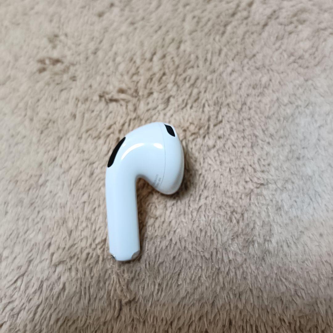 Apple AirPods 4世代 片耳 L 片方 左耳 81