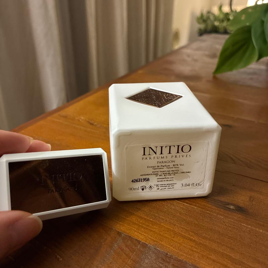 INITIO PARAGON イニシオ　パラゴン