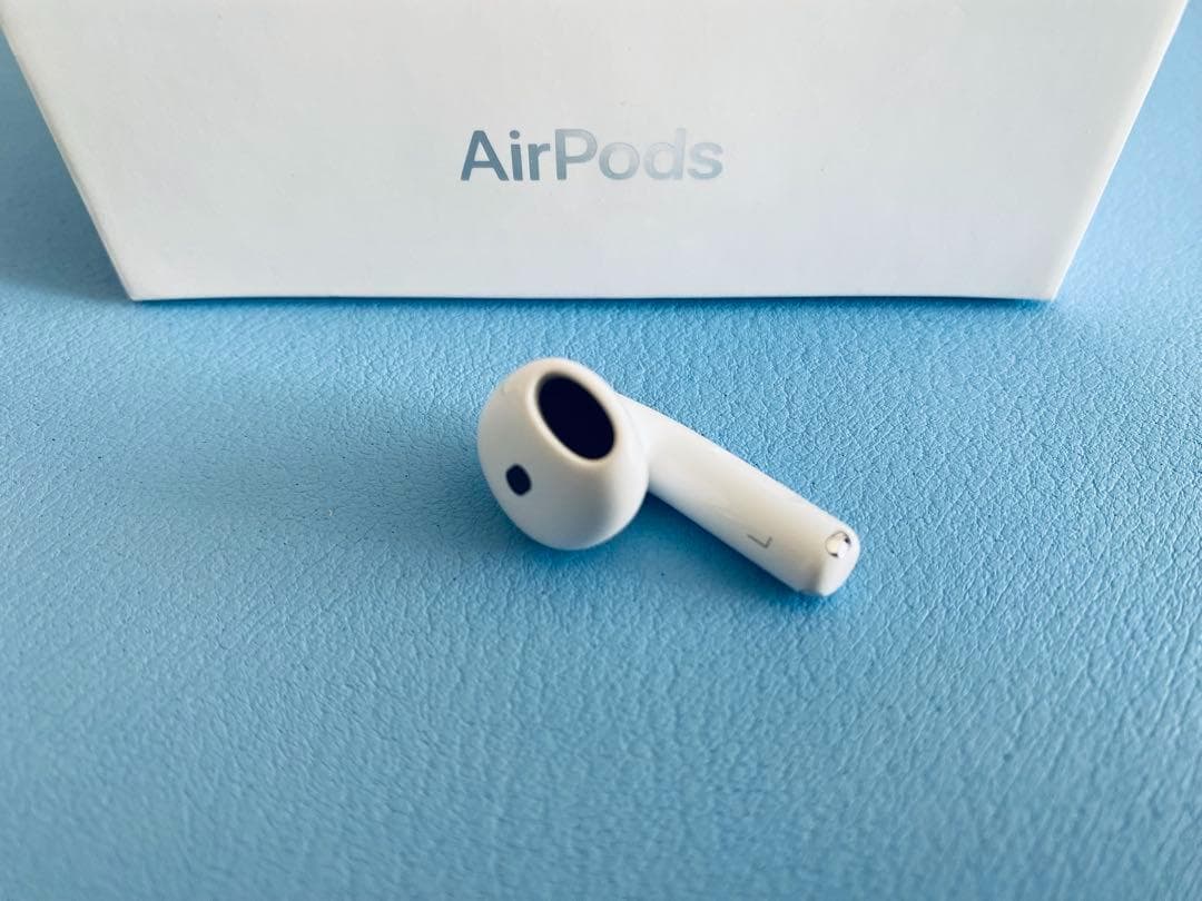 AirPods 第4世代 L片耳 左耳のみ イヤホン A3053 BKCD