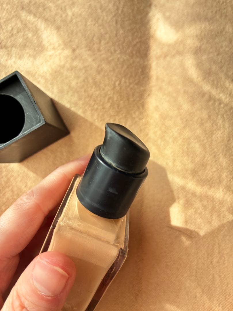 NARS ライトリフレクティング ファンデーション 02180と02174セット